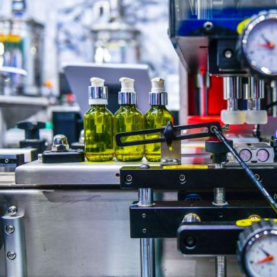 Suministros químicos e industriales