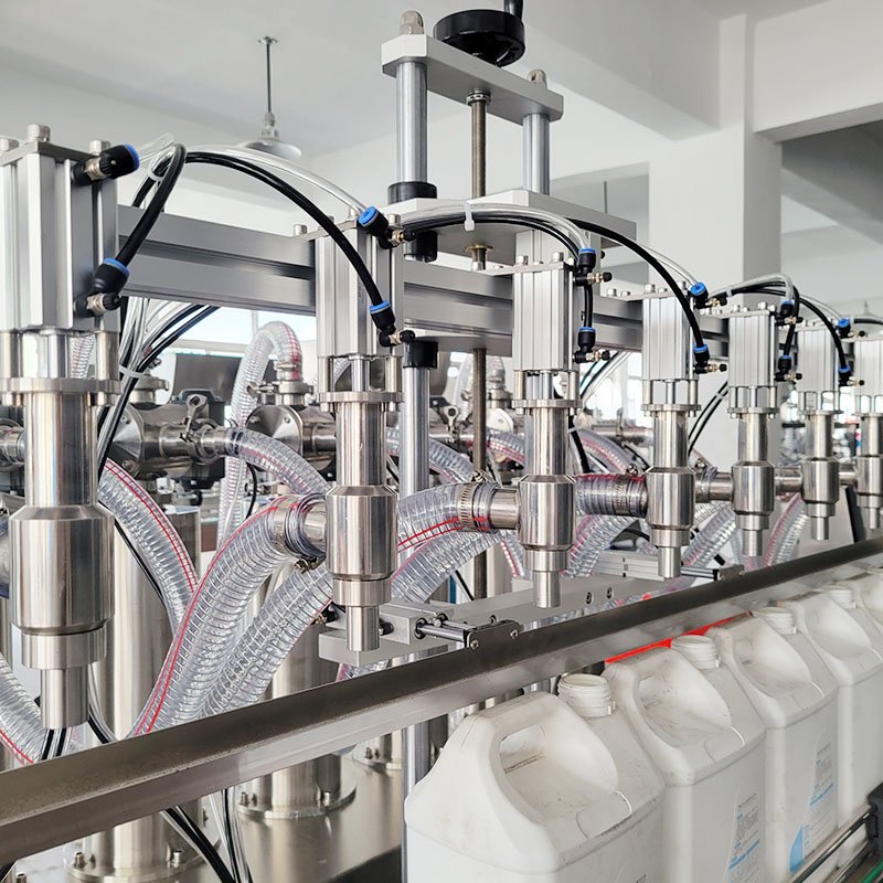Máquina de llenado de líquidos