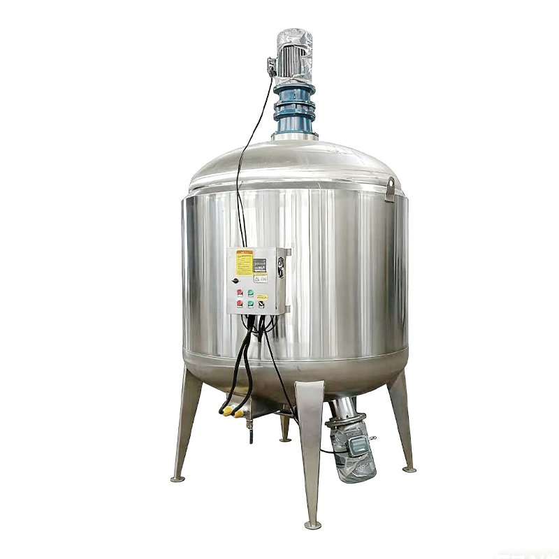 Mixing tank