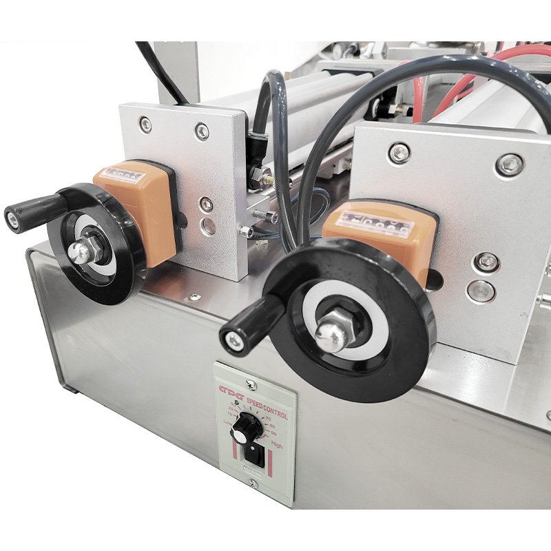 Piston filling machine