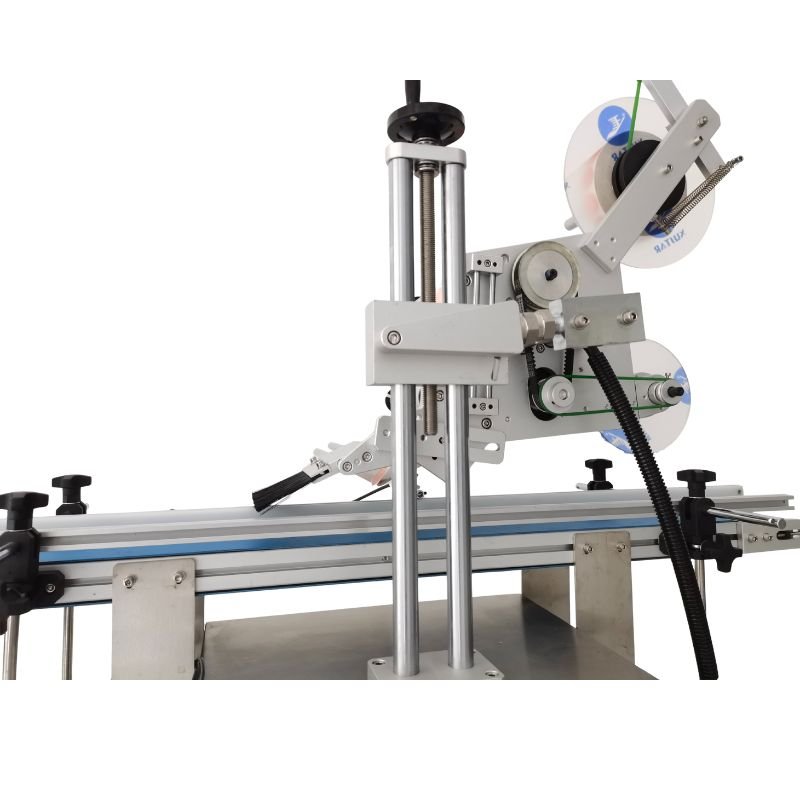 Square Bottle Labeling Machine d